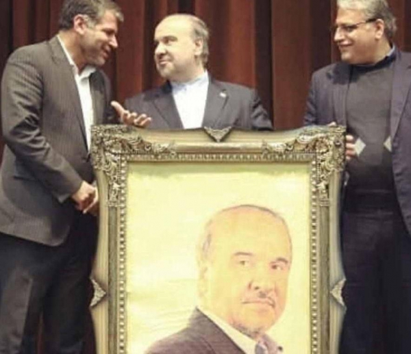 سکوت نماینده در قبال وعدهی بی اعتبار وزیر؛ چرا ؟