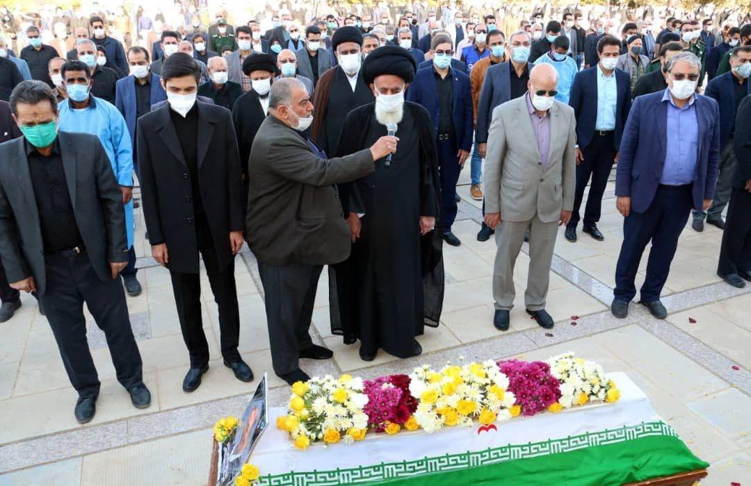 وداع با پیکر پزشک والامقام و مجاهد خستگی ناپذیر عرصه سلامت؛ از نهاد علم و دانش تا دارالسلام + گزارش تصویری