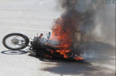 یک فوتی و چهار مصدوم در تصادف خودرو پراید با دو موتورسیکلت