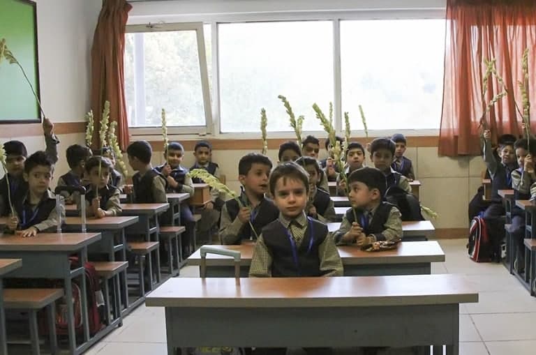 روابط عمومی آموزش و پرورش کاشان یادآور شد؛ سال تحصیلی جدید، ثبت نام ها و آنچه اولیاء باید بدانند