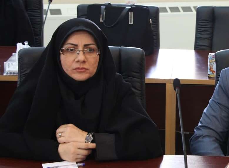 تلاش برای تولید اسانس نباید به کند شدن تولید گلاب بینجامد