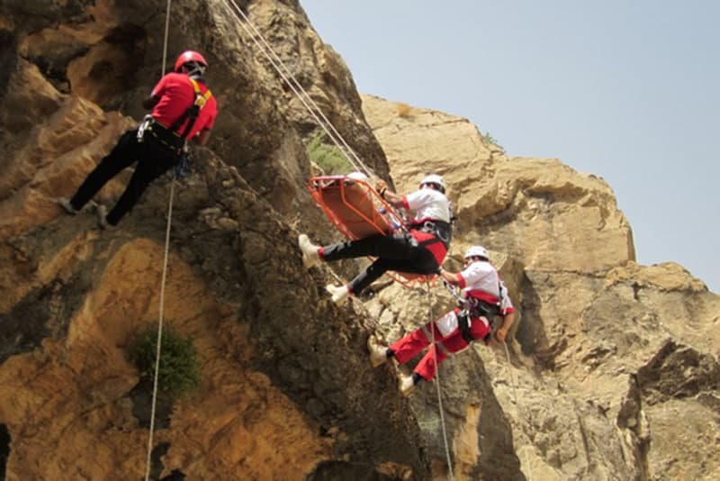 نجات کوهنورد ۲۷ ساله کاشانی در ارتفاعات
