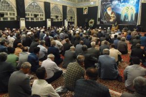 برای روحانیتی که ادعای رهبری جامعه دارد مرحوم آیت الله یثربی می تواند یک الگو باشد1