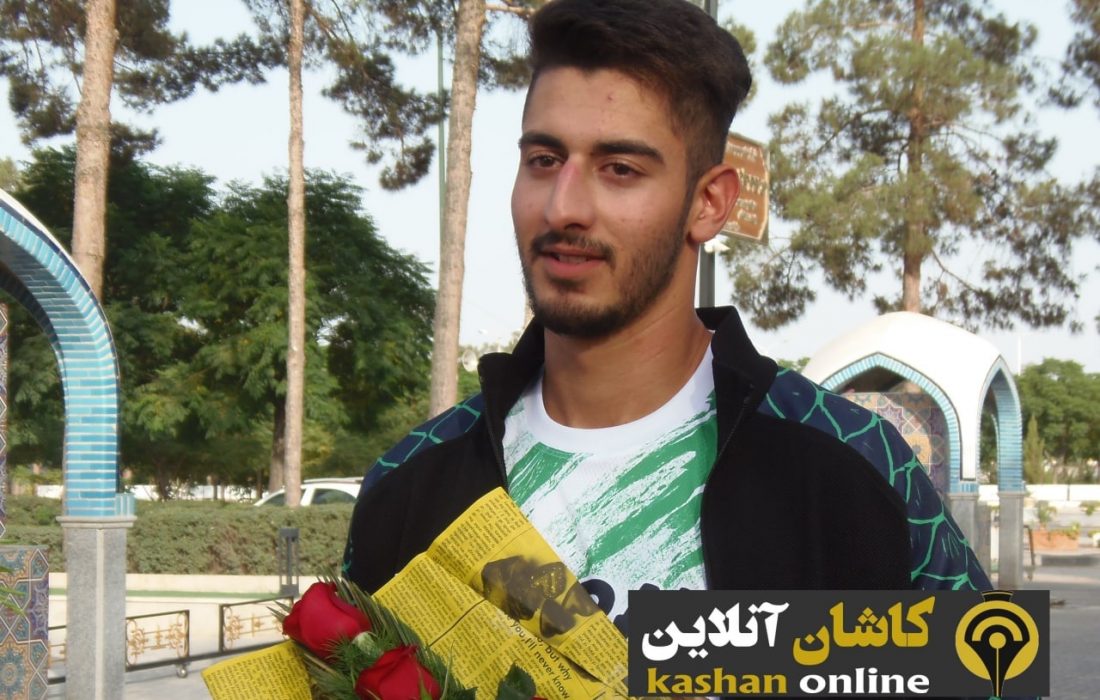 برترینِ ماده ۱۱۰ بامانعِ مسابقات قزاقستان به زادگاهش بازگشت