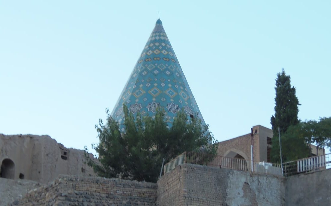 فقر احساس مسئولیت اداره اوقاف در حفظ و احیا آثار تاریخی کاشان