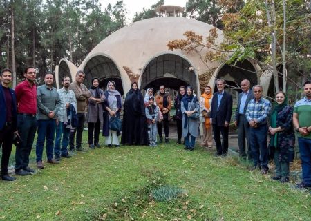 “باغ گیاه شناسی کاشان” جاذبه ای کاربردی در غربت ناشناختگی