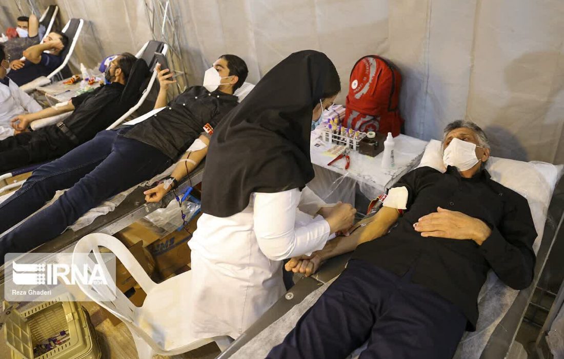 بیش از ۳۰۰ نفر در کاشان خون اهدا کردنداز ۱۹ تا ۲۳ رمضان