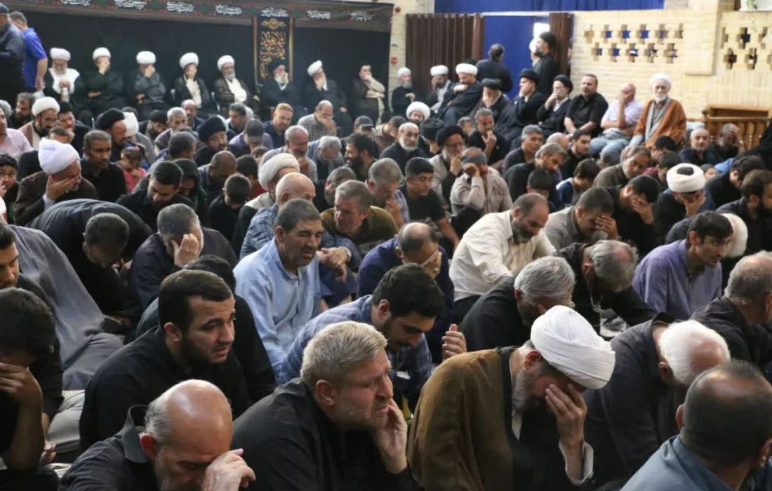 برگزاری آیین عزاداری و توسل سالروز شهادت حضرت امام حسن عسکری علیهالسلام در بیت آیت الله یثربی+گزارش تصویری