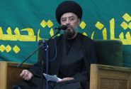 با مطالعه زیارت غدیریه، می توان دریافت امیر مومنان خلافت را برای رسیدن به مسند قدرت که شیوه و روش فرعونیان و امویان است و سپس تثبیت تاج و تختِ خلافت و یکه‌تازی در قدرت طلب نکرد